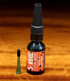 Hareline Solarez UV Cure Resin - Medium Hard 1/2 Oz